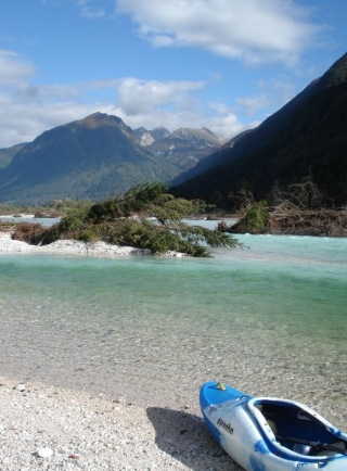  Caiaque e descoberta 